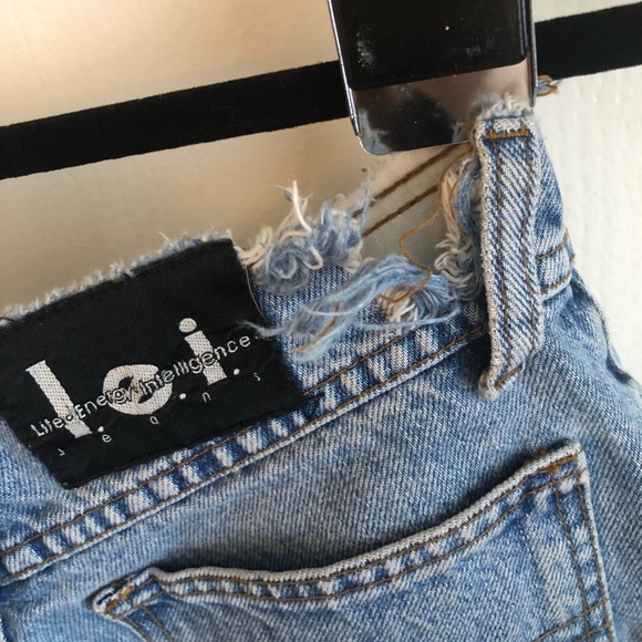 Vintage LEI high waisted jean shorts - Picture 6 of 7